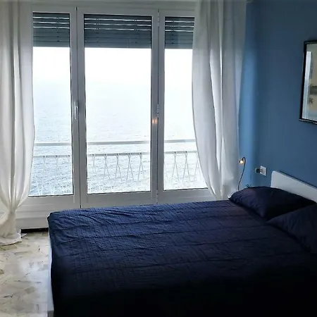 Carlo's Sm18 Casadelsole *